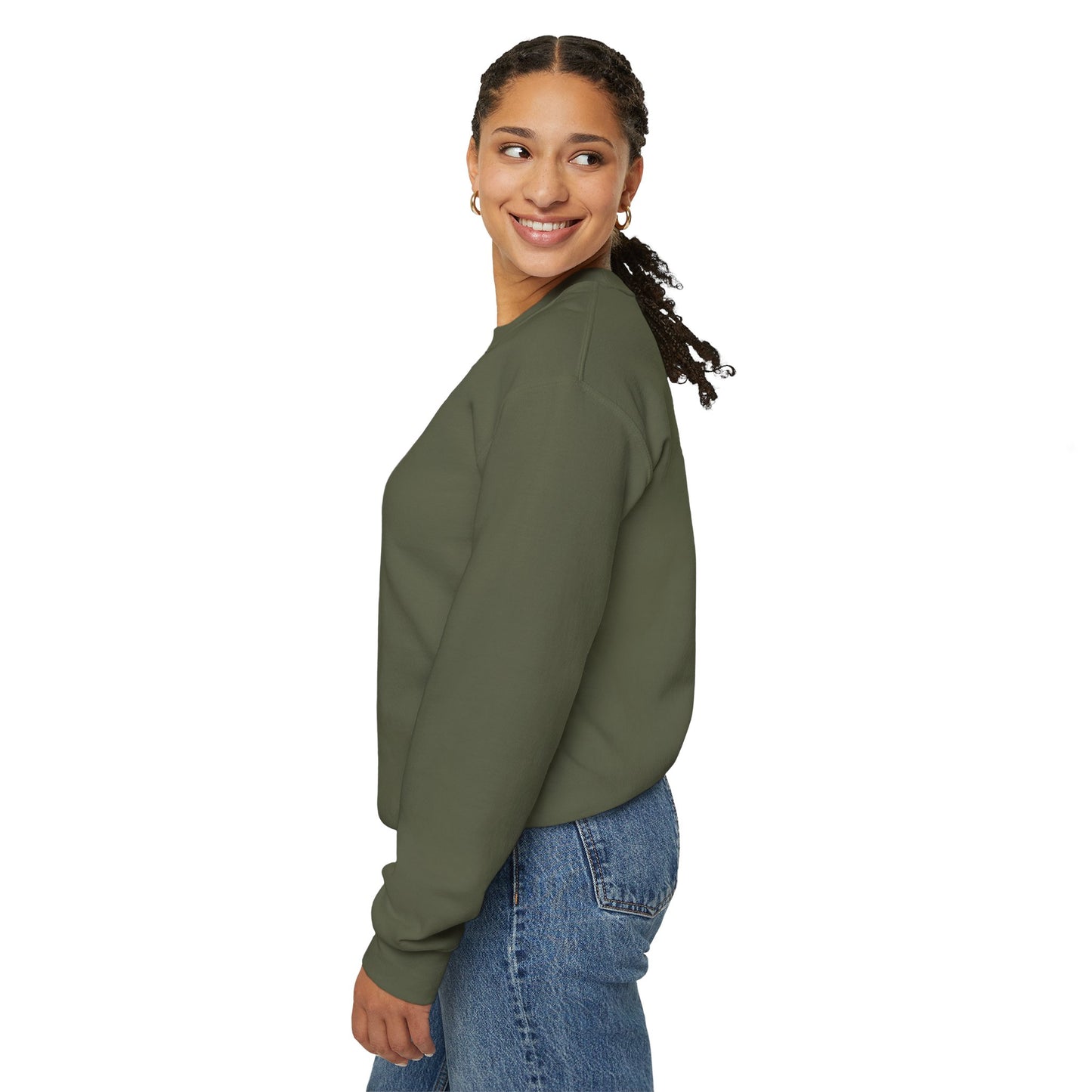 Cozy Unisex Crewneck Sweatshirt – Classic Heavy Blend Fleece | Cold Weather Essential, Casual Loungewear, Gift-Ready Comfort Pullover