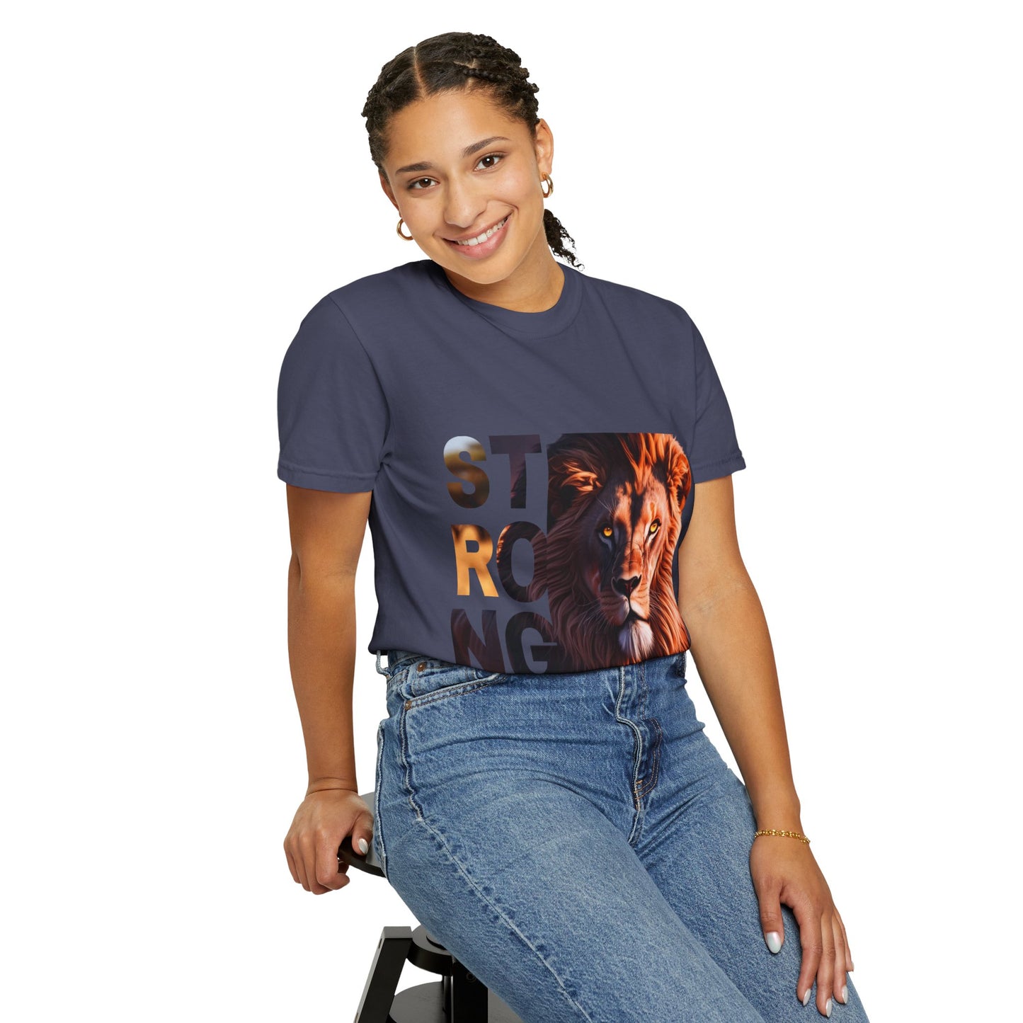 Strong Vibes T-shirt